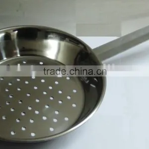 Stainless Steel Spaghetti Strainer thumbnail-1