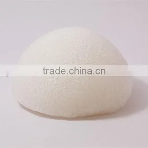 2015 Natural Japan Konjac Sponge Round Facial Sponge Bamboo Charcoal Face Cleaning Konjac Sponge thumbnail-2