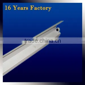 T5 Fluorescent Light Fittings With Cover thumbnail-2