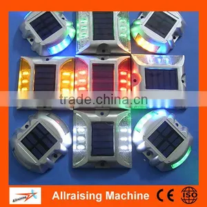 Solar Road Stud With 5 Colors Reflector thumbnail-3