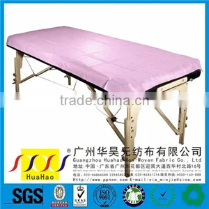 White Disposable Non-Woven Bed Cover Roll Perforated thumbnail-1