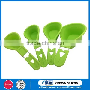 4 Pcs in a Set Silicone Measuring Cup With Handle Measuring Spoon thumbnail-1