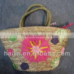 Natural Seagrass Fashion Handmade Bag With Beautiful Decoration thumbnail-1