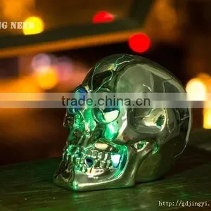 Silver Plastic Halloween Skull Head With LED Light thumbnail-5
