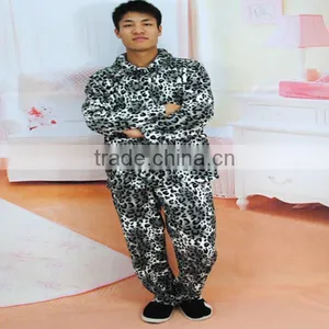 Men's Super Soft Fleece Pajamas thumbnail-1