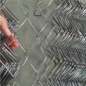 China Galvanized Chain Link Fence for Farm and Agricultural Use thumbnail-1