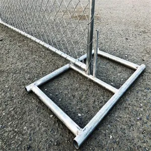 Chain Link Temporary Fence With Steel Posts and 2.5mm Gauge Wire thumbnail-2