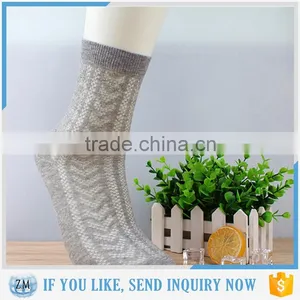Round Collar Girl White Socks for Ladies thumbnail-2