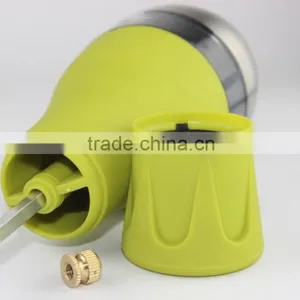 Manual Pepper Mill Salt and Pepper Mill thumbnail-4