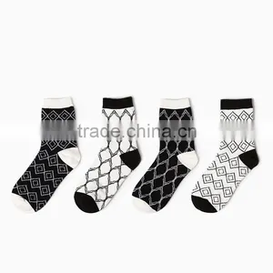 Square And Stripe Crew Man Sock thumbnail-1