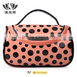 Professional Makeup Bag thumbnail-5