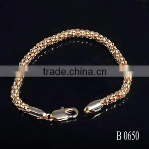 The Newest 7.5" Dubai 18K Gold Brass Chain thumbnail-1