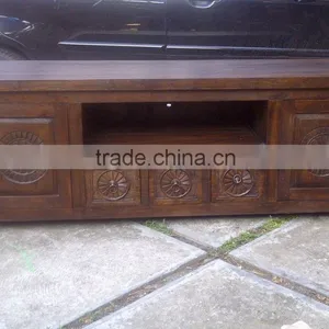 WOODEN SIDE TABLE thumbnail-1