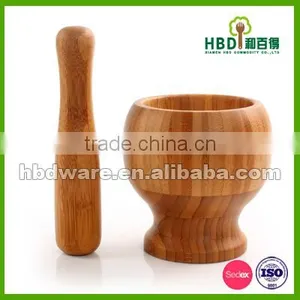 Eco-friendly Wood Mortar and Pestle Set for Kitchen thumbnail-1