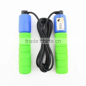 Screw Handle Count Skipping Rope thumbnail-1