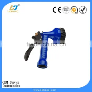 9-pattern Plastic Irrigation Garden Sprayer thumbnail-1