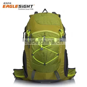 Customized Logo Lightweight Packable Durable Travel Hiking Backpack Daypack thumbnail-1