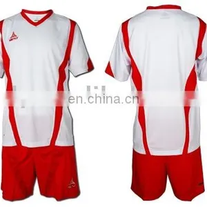 100% Polyester Cheap Soccer Uniform for Kids thumbnail-1