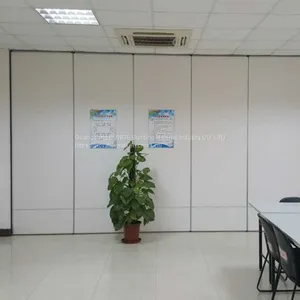 Building Material Folding Wall Partitions For Restaurant Room Dividing thumbnail-1