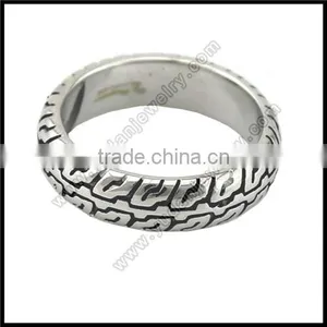 Simple Fashion Stainless Steel Band Ring thumbnail-6