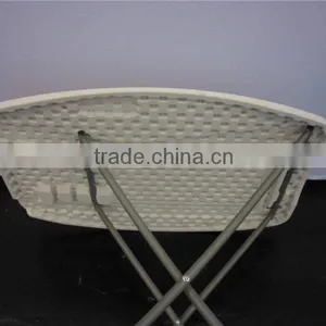 Popular Small Portable Folding Adjustable Blow Molding Plastic Personal Table for Picnic at the Weekend Use thumbnail-4
