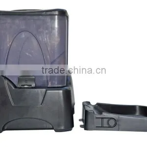 Large Capacity Automatic Pet Feeder With LCD Display thumbnail-3