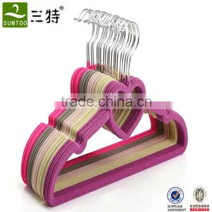 Antislip Plastic Velvet Flocked Hanger for Clothes thumbnail-1