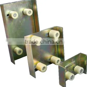 L Shape Guide Wheel Nylon Roller With Bracket for Sliding Gate thumbnail-3