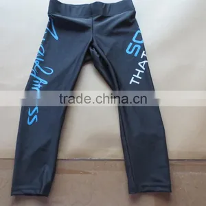 OEM 88% Polyamide 12% Elastane Compression Legging Fit Tight Fitness Waist Flag Capri Pants thumbnail-1
