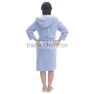 USA Market Wholesale Hooded Bathrobe for Women thumbnail-2