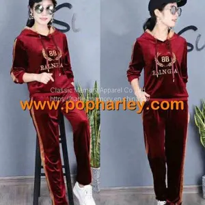 Factory Wholesale Woman Gold Velvet Sportswears thumbnail-2