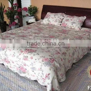 Fabric Painting Designs Used Hotel Christmas Bed Sheets thumbnail-1