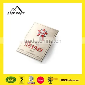 Manufacture Fashion Engraved Adhesive Gold Custom Metal Label thumbnail-1