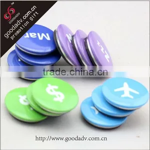 Promotional Tinplate Magnetic Badge / Customized Magnetic Round Button Name Badge thumbnail-1