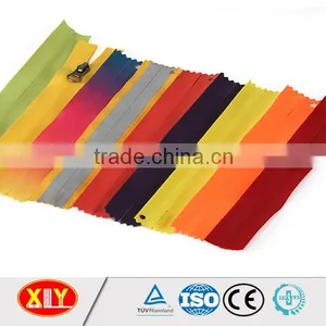 China XLY Zipper #8 Close End Thumb Puller Waterproof Zipper thumbnail-1