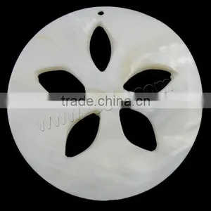 White Flat Round Natural Freshwater Shell Pendants thumbnail-1