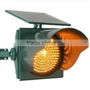 Yellow Flashing Solar Energy Warning Traffic Light thumbnail-1