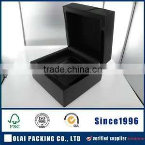 Black Shiny Wood Watch Box With Leather Interior thumbnail-3