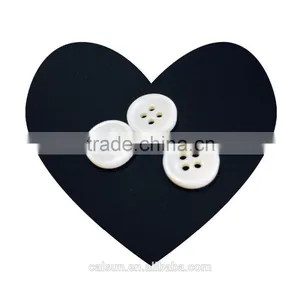 2015 New Fashion 4 Hole Shell Buttons/ Garment Accessory (#F10001) thumbnail-3