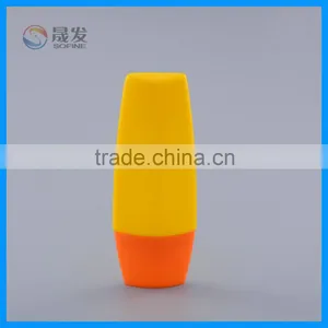 Empty Plastic Sunscreen Lotion Bottle thumbnail-1