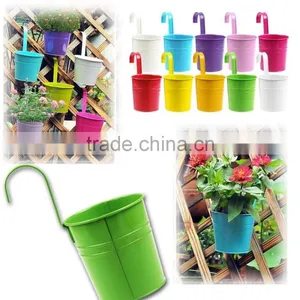 Eco-friendly Colorful Hanging Metal Flower Pot thumbnail-2