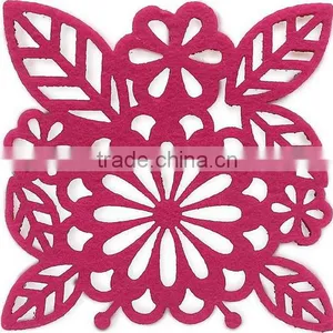 2017 Hot New Products Website Wholesale Handmade Felt Decorative Heat Protection Folding Table Plate Mat Made in China thumbnail-1