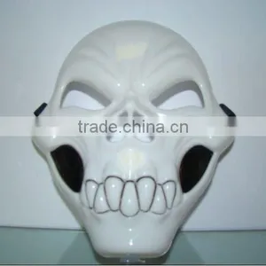 Plastic Party Mask thumbnail-1