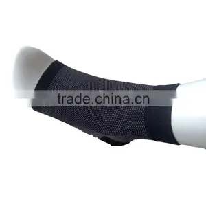 Compression Sock Sleeve for Plantar Fasciitis Relief thumbnail-4