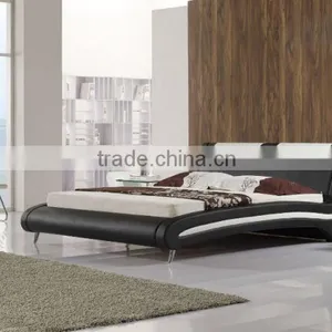 2016 Hot Sale Modern Leather Bed With Crystal and Button thumbnail-1