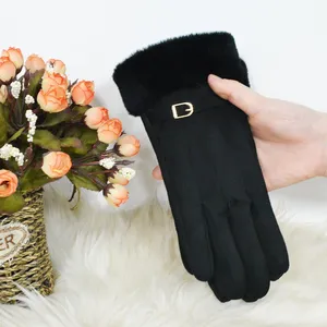 Wholesale Touch Screen Gloves High Quality Winter Warm Knitted Gloves for Men Women thumbnail-2
