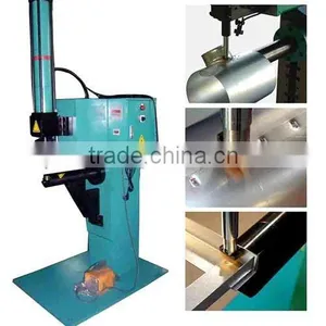 C-frame Hydraulic Litelocker Press thumbnail-1