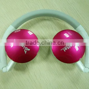 SD Card Reader Headphone With FM,MP3 Player Headphone thumbnail-1