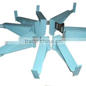 Hanging Square Planter Tray for Lamp Pole thumbnail-2