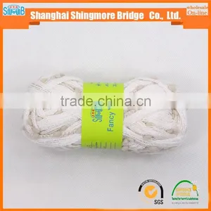 China Factory Wholesale Acrylic Polyester Blended Fancy Yarn Used for Knitting Scarf thumbnail-1